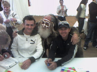 Adam Gilchrist and Ricky Ponting with Francis